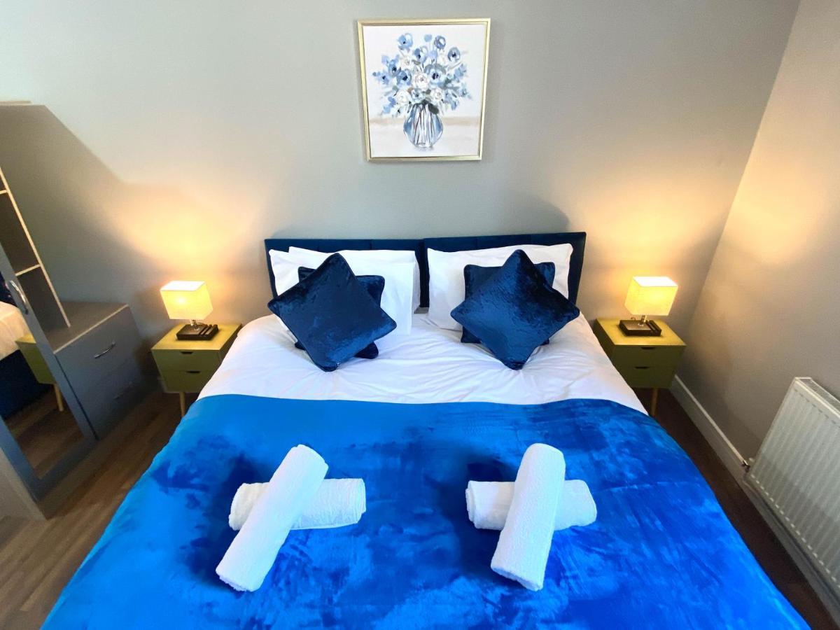 2 Bed Town Centre Nr Theatre Free Park Wi-Fi & Garden Aylesbury (Buckinghamshire) Exterior foto