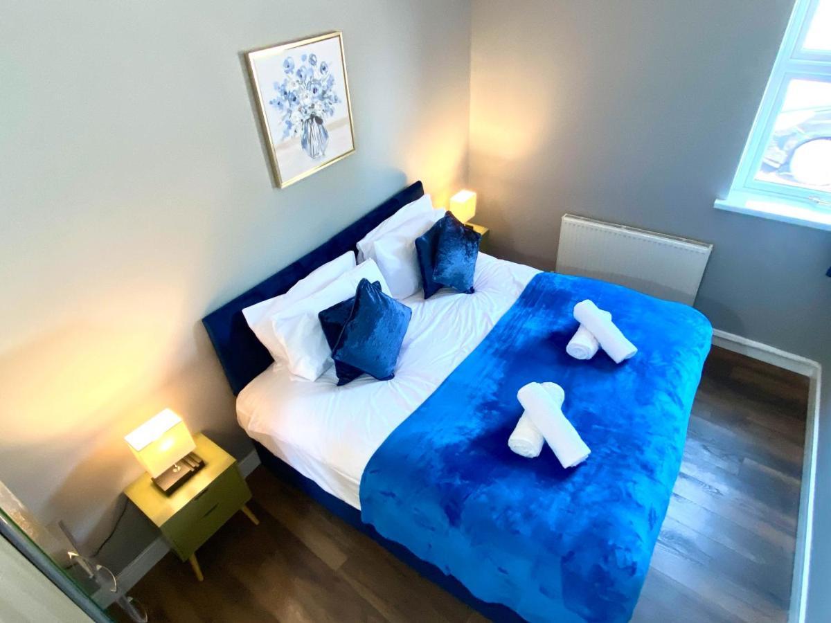 2 Bed Town Centre Nr Theatre Free Park Wi-Fi & Garden Aylesbury (Buckinghamshire) Exterior foto