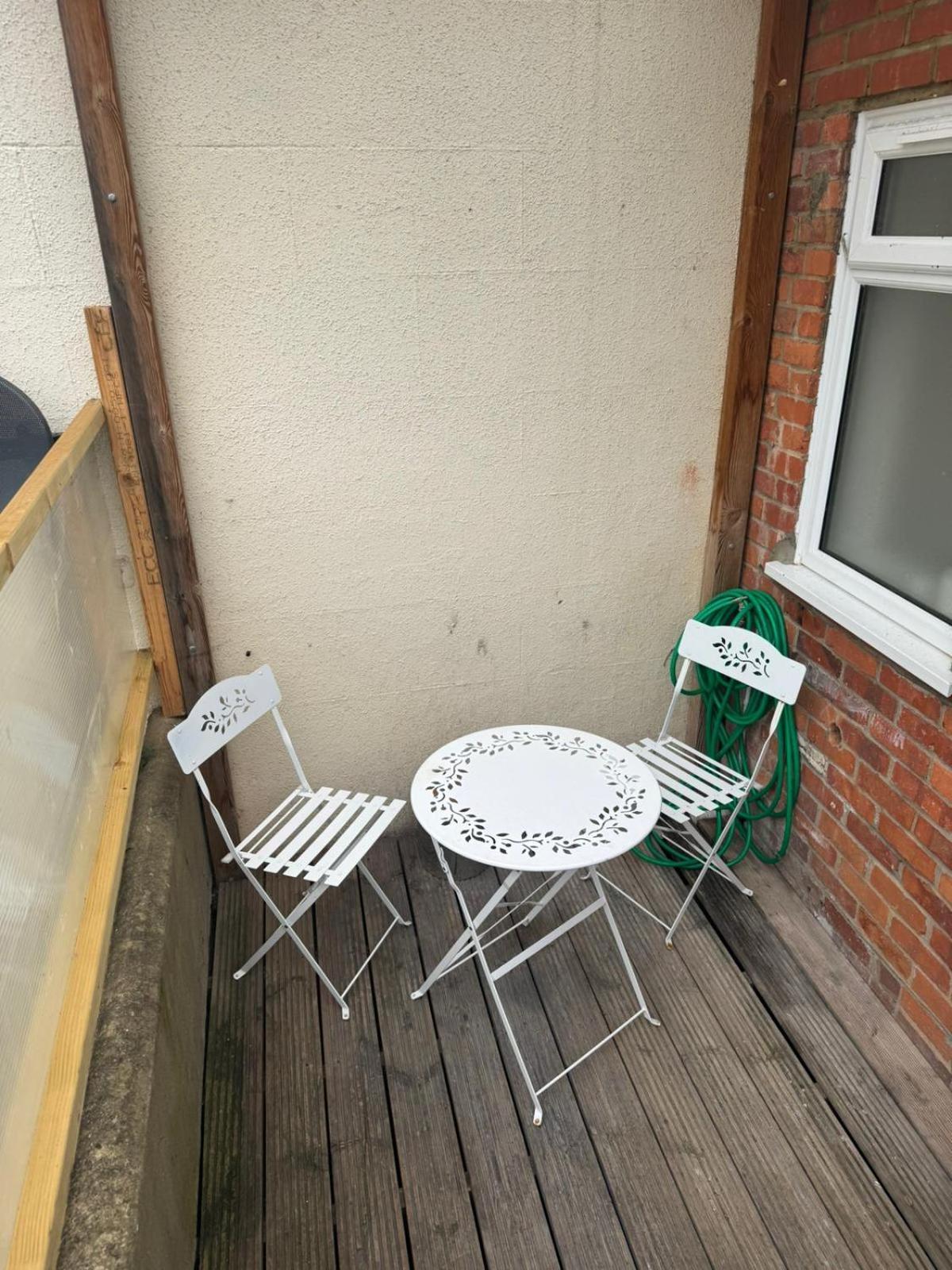 2 Bed Town Centre Nr Theatre Free Park Wi-Fi & Garden Aylesbury (Buckinghamshire) Exterior foto