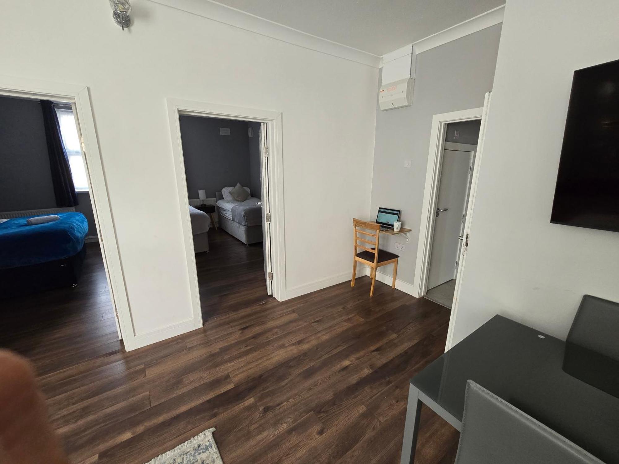 2 Bed Town Centre Nr Theatre Free Park Wi-Fi & Garden Aylesbury (Buckinghamshire) Exterior foto
